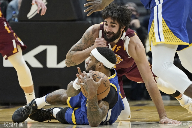 球队表现以 球队表现以